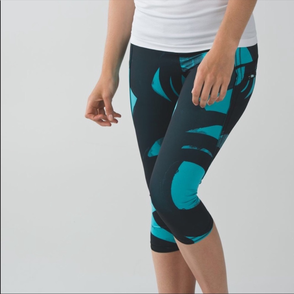 Lululemon Top Speed Crop